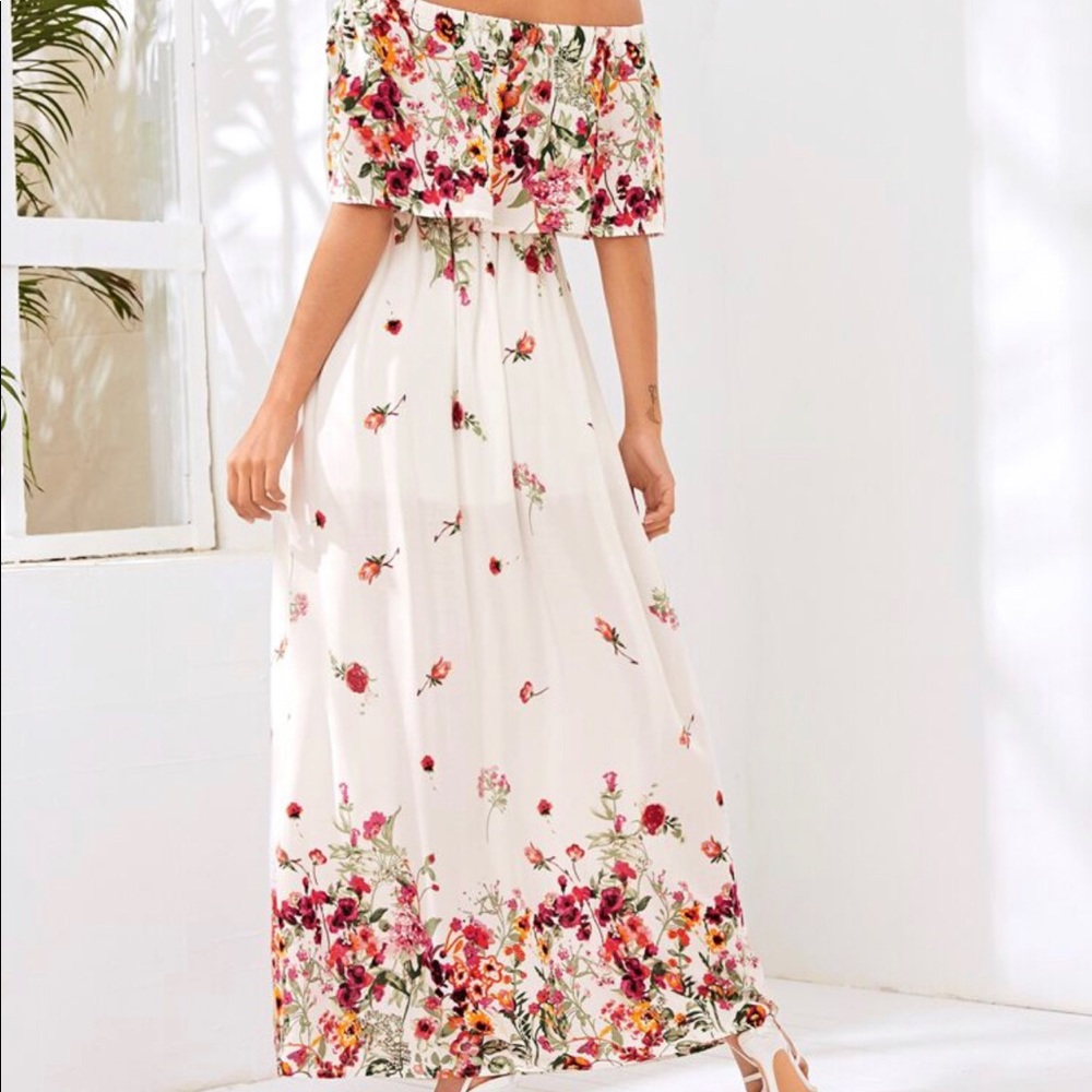 Off shoulder floral Maxi dress
